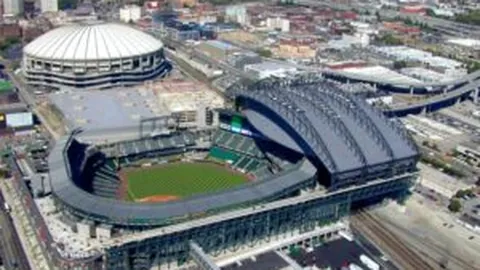 【独家探秘】阿森纳圣诞荣耀巅峰，新年征程展望：冠军征程充满挑战！